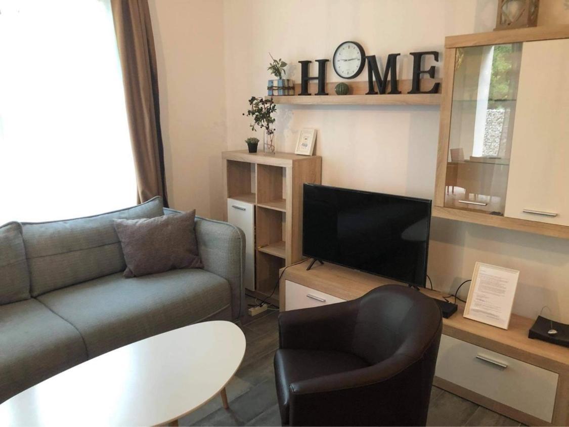 Lido Nappali + 3 Halo Apartman Balatonlelle Exteriör bild